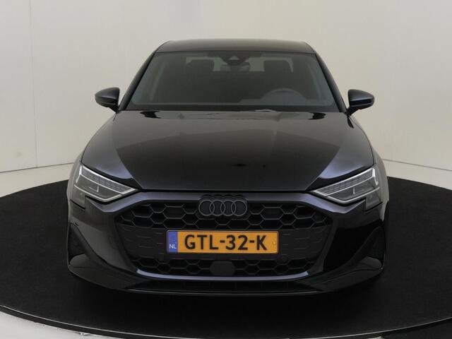 Audi A3 Limousine 35 TFSI Advanced edition | Parkeerassistent | Audi virtual cockpit plus | Cruise control | CarPlay | Navigatie Plus | Parkeersensoren | Dynamische knipperlichten |