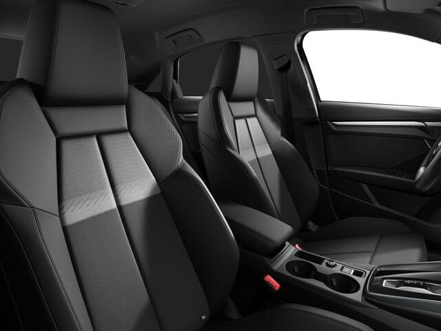 Audi A3 Limousine Advanced edition 35 TFSI 150 PK · Assistentiepakket driving + parking plus · Comfortpakket plus · Optiekpakket zwart plus