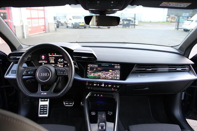 Audi A3 Limousine 35 TFSI S edition Matrix Led/Sfeer/NL Auto!!