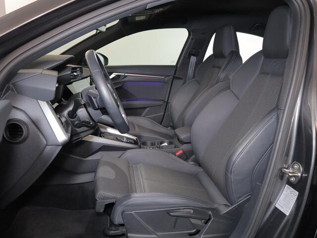 Audi A3 Limousine 30 TFSI S edition 110 pk S-tronic | Navigatie | Parkeersensoren achter | LED koplampen | Stoelverwarming | S-Line |