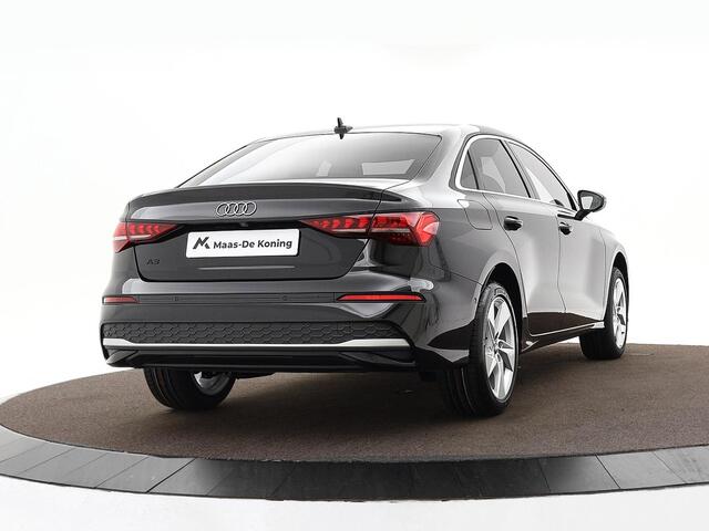 Audi A3 Limousine 30 TFSI Advanced edition 116 PK · Assis.pak Driving+Parking plus · Privacyglas · 3-spaaks sport mf+ afgevl padd