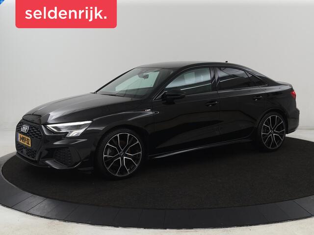 Audi A3 35 TFSI S edition | Carplay | Navigatie | Sportstoelen | Half leder | Full LED | Camera | Virtual Cockpit | 19'' | Climate control | Bluetooth | Cruise control | S Line