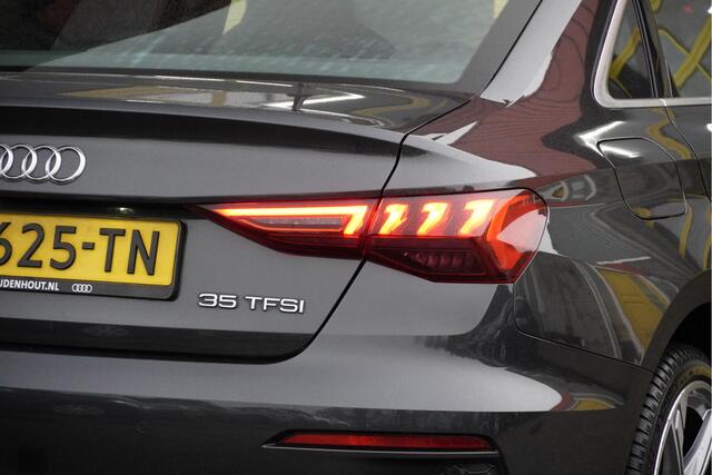 Audi A3 Limousine 35 TFSI 150PK! Automaat Edition One S-Line BJ2021 Lmv 18" | Led | Pdc | Navi | Dynamische knipperlichten | Afneembare trekhaak | App-Connect | Virtual cockpit | Climate control Cruise control | Sportstoelen | Verwarmde voorstoelen | Zwarte hemel