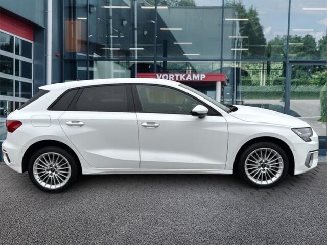 Audi A3 40 TFSIe ADVANCED PDC/ACC/STOELVERW/NAVI
