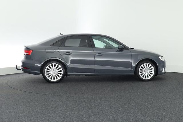 Audi A3 Limousine 1.5 TFSI 150pk CoD Sport Trekhaak Xenon Stoelverwarming Navigatie Sportstoelen