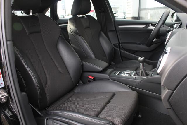 Audi A3 Limousine 1.5 TFSI CoD Sport S Line Edition / LED / N.A.P.