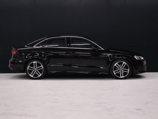 Audi A3 Limousine 35 TFSI CoD Advance Sport S Line [CAMERA, 2X S LINE, VIRTUAL COCKPIT, STOELVERWARMING, CRUISE CONTROL, NIEUWSTAAT]