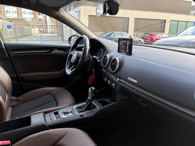 Audi A3 Limousine 35 TFSI CoD Design NL AUTO/PANORAMA
