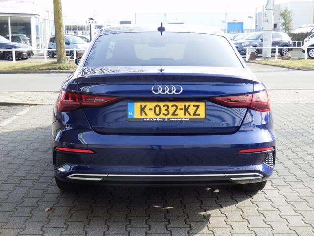 Audi A3 Limousine 35 TFSI Bns edition I Comfort stoelen I Afn. trekhaak I