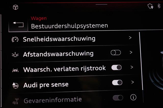 Audi A3 Limousine 30 TFSI S-Line Business edition | PARKEER PACK | DAB | APPLE | DRAADLOZE LADER