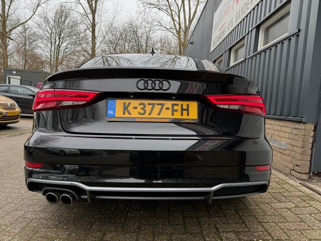 Audi A3 Limousine 1.5 TFSI CoD Sport S Line Edition Panoramadak Standkachel