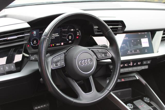 Audi A3 Limousine 30 TFSI Business edition | PANO-DAK | 17'LMV | SPORT-INT | DAB | CRUISE | CARPLAY | NAVI | GETINT-GLAS |