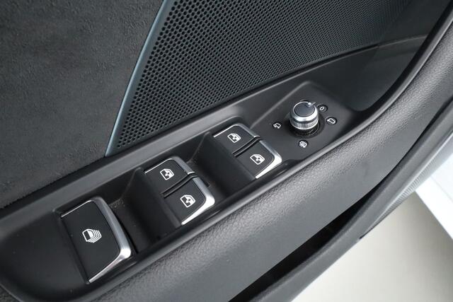 Audi A3 Cabriolet 1.5 TFSI CoD Design S-Line | Digi. Dashboard | B&O audio | Apple CarPlay | Stoelverw. | Adapt. Cruise | Camera | Keyless