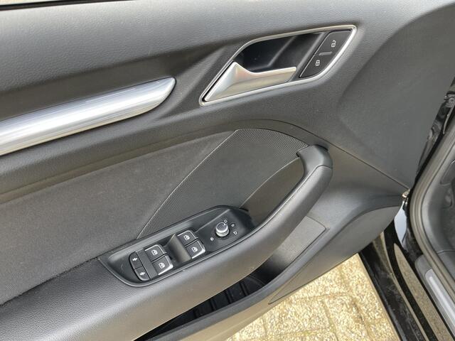 Audi A3 Limousine 35 TFSI CoD Advance 17"/Virtual Cockpit/Climate/PDC v+a/LED/Navigatie