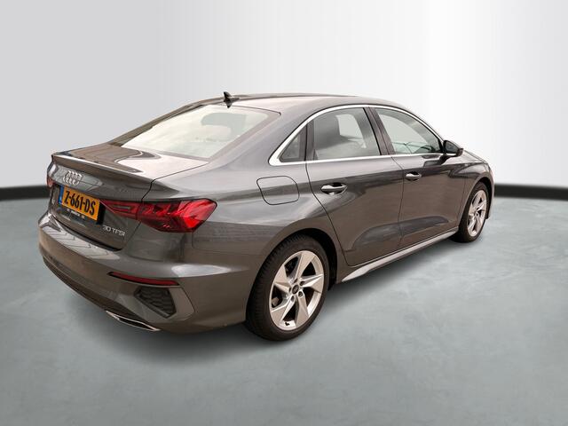 Audi A3 Limousine 30 TFSI 110Pk S Edition / Achteruitrijcamera