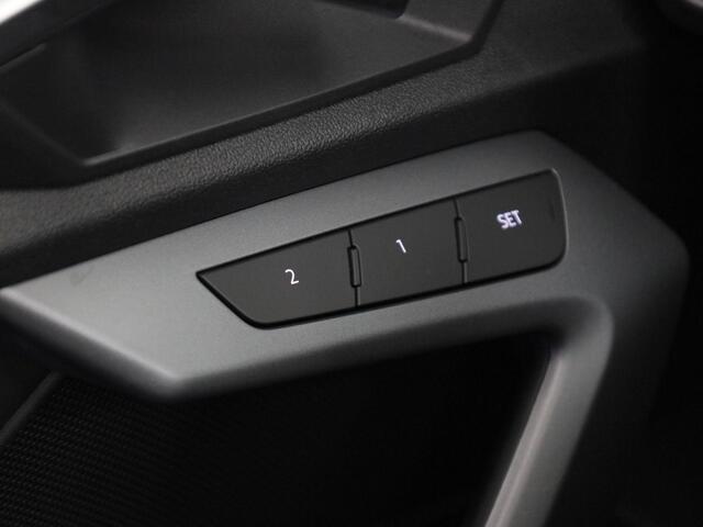 Audi A3 Limousine 35 TFSI 150 pk S edition | Glazen panoramadak | SONOS Premium Sound System met 3D-geluid | Comfortpakket pro