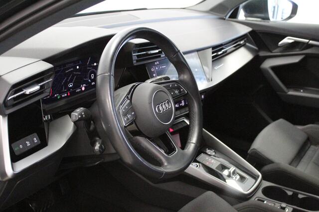 Audi A3 Limousine 30 TFSI Business edition | 18'LMV | CRUISE | DAB-RADIO | PDC | NAVIGATIE | LED-KOPL | CARPLAY | CLIMA |