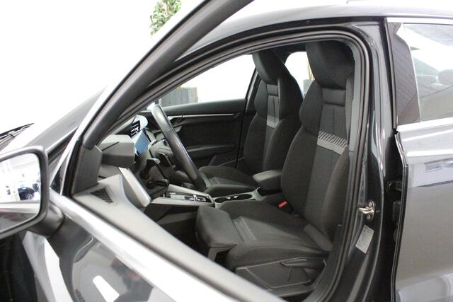 Audi A3 Limousine 30 TFSI Business edition | 18'LMV | CRUISE | DAB-RADIO | PDC | NAVIGATIE | LED-KOPL | CARPLAY | CLIMA |