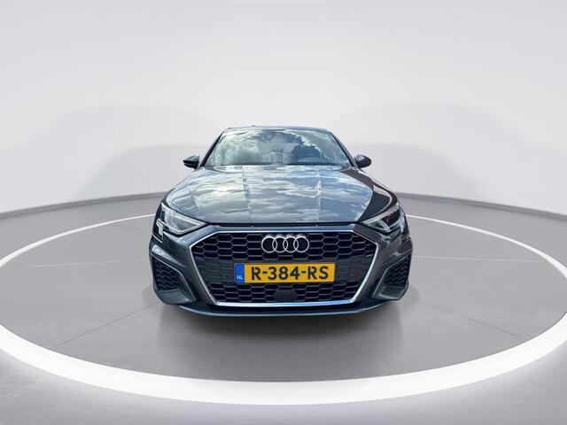 Audi A3 Limousine 30 TFSI 110pk S-Tronic S Edition · Apple/Android Car Play · Parkeerassistent · Cruise Control · Sportstoelen · Virtual Cockpit · Garantie t/m 11-11-2026 of 100.000km
