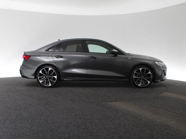 Audi A3 Limousine S edition 30 TFSI 116 pk | Achteruitrijcamera | Led-koplampen | Parkeersensoren voor en achter | Adaptieve cruise control | 18 inch | Stoelverwarming