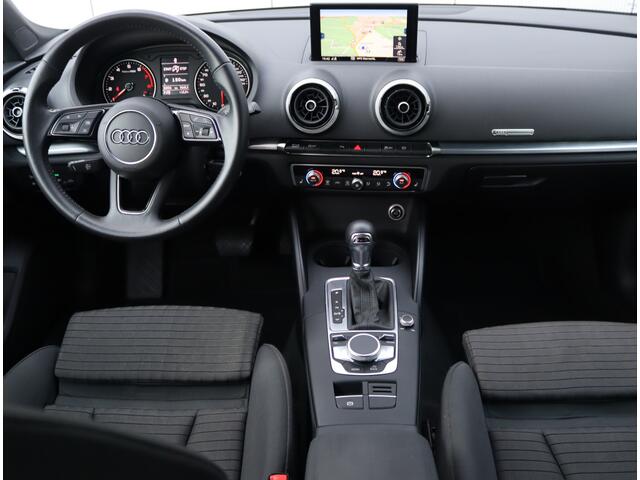 Audi A3 Limousine 35 TFSI CoD Design Pro Line Plus | Stoelverwarming
