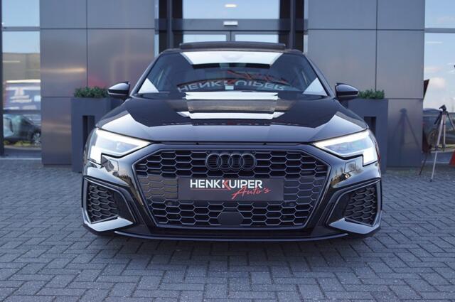 Audi A3 Sportback 35 TFSI S-Line 150pk / Panodak /Navi / Camera / Matrix LED