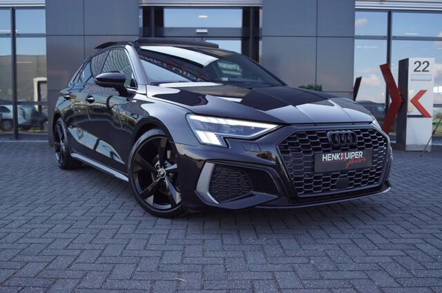 Audi A3 Sportback 35 TFSI S-Line 150pk / Panodak /Navi / Camera / Matrix LED