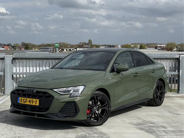 Audi A3 Limousine 35 TFSI 3x S-line | Pano | Leder | Matrix | Facelift