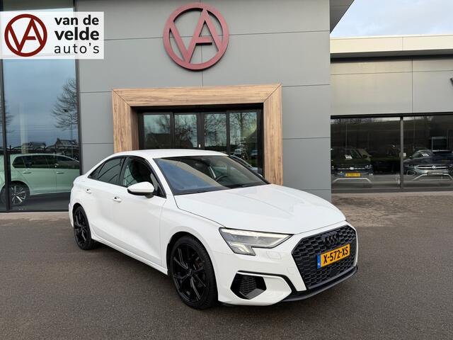 Audi A3 Limousine 35 TFSI 150pk S-tronic Advanced | Camera | Adap. Cruise | Black Edition | Rijklaar incl. 1 jaar Bovag garantie