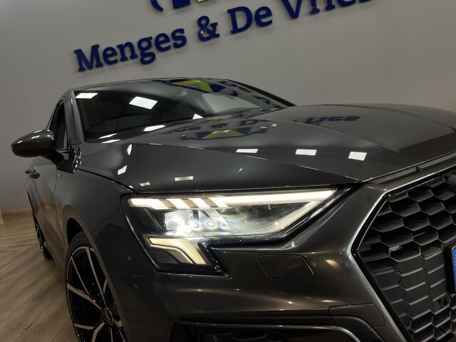 Audi A3 Limousine 35 TFSI S edition Airco ECC | Virtual | Stoelverwarming | Trekhaak | Sfeer | Adaptive Cruise | NAP