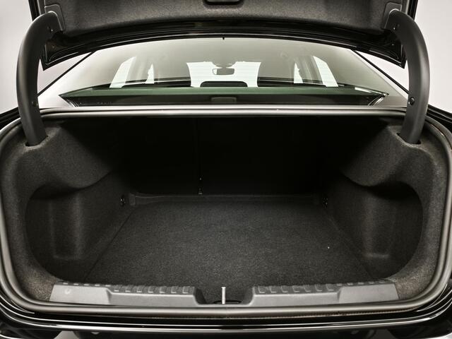 Audi A3 Limousine 30 TFSI Pro Line | S-edition | Camera |