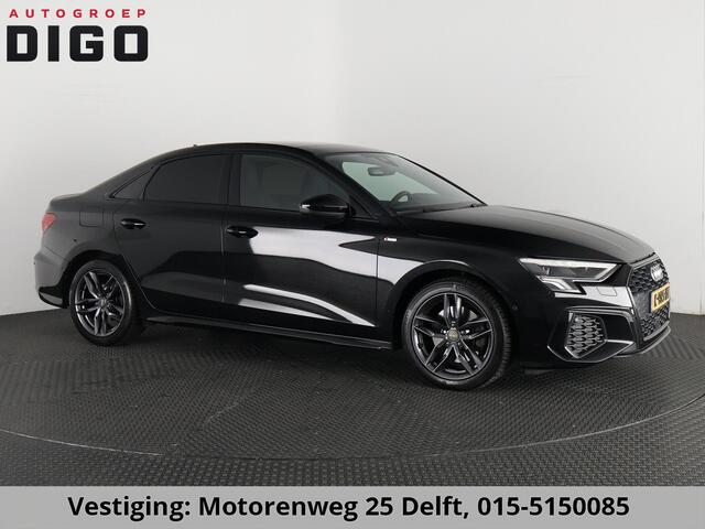 Audi A3 Limousine 35 TFSI S EDITION AUTOMAAT SCHUIF/PANODAK . NAVIGATIE . PDC V+A. VIRTUEEL COCKPIT !!