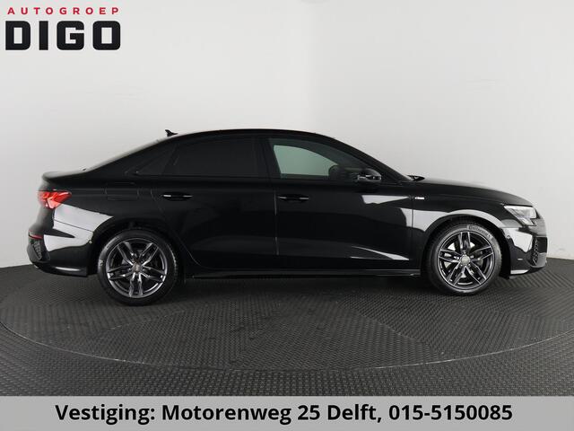 Audi A3 Limousine 35 TFSI S EDITION AUTOMAAT SCHUIF/PANODAK . NAVIGATIE . PDC V+A. VIRTUEEL COCKPIT !!