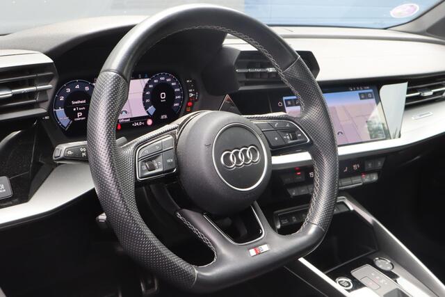 Audi A3 Limousine 35 TFSI S edition | S-line interieur | Automaat | Virtual cockpit | Apple Carplay/Android Auto