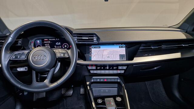 Audi A3 Limousine 30 TFSI Advanced edition | Navigatie | Cruise Control | Climate Control | All-Season banden |