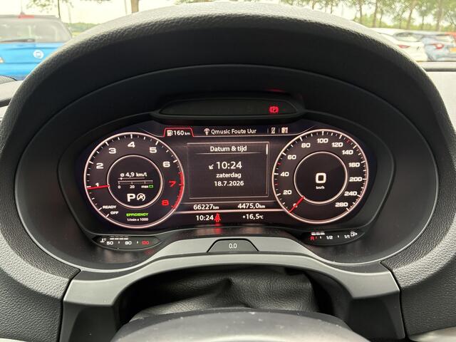 Audi A3 Limousine 35 TFSI CoD Advance Sport Automaat | S-Line Pack | ECC | Navigatie | Parkpilot | Elektrisch Pakket | Afneembare Trekhaak | 19" LM-Velgen | Stoelverwarming | LED Koplampen | Nederlandse auto
