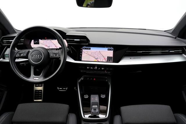 Audi A3 Limousine 30 TFSI S Edition - 110 pk **Pano / Standkachel / Keyless
