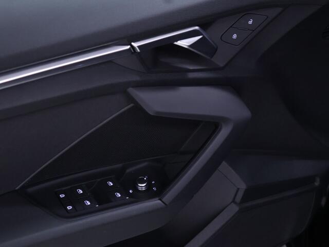 Audi A3 Limousine 35 TFSI Pro Line [APPLE CARPLAY, ANDROID, LED, CRUISE CONTROL, DRAADLOZE OPLADER, PDC V+A, CLIMATE, RIJSTROOKASSISTENT, MULTIFUNCTIONEEL STUUR, NIEUWSTAAT]