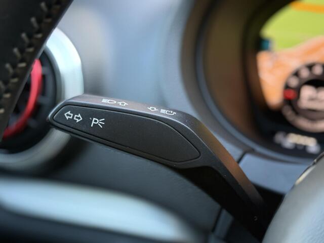 Audi A3 Limousine 30 TFSI Sport S Line Edition l Trekhaak l Pano l Virtuele Dashboard l Navi l Camera