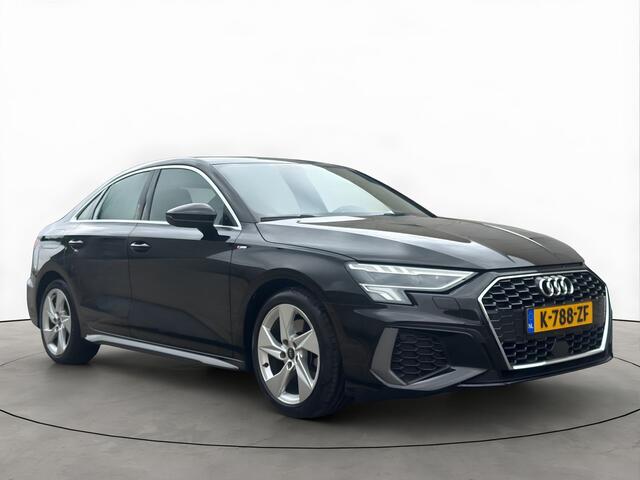 Audi A3 Limousine 35 TFSI 150PK 2X S-Line *NL-AUTO*