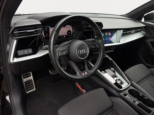 Audi A3 Limousine 35 TFSI 150PK 2X S-Line *NL-AUTO*