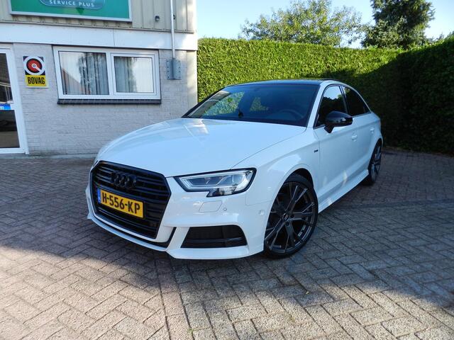 Audi A3 Limousine 40 TFSI Sport Lease Edition Digital Cockpit - Panorama-Dak - Stoelverwarming - S-Line - 190 PK - NAP - Dealer Onderhouden - 100% onderhouden