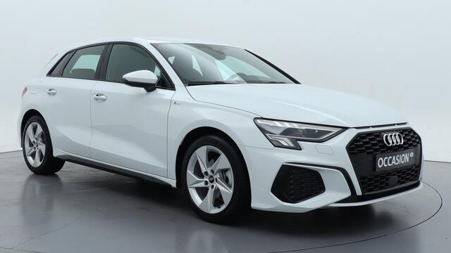 Audi A3 SPORTBACK 30 TFSI S edition | Navigatie | Carplay | Climate control |