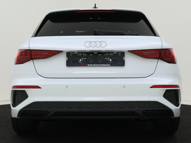 Audi A3 SPORTBACK 35 TFSI S edition | Panoramadak | B&O | Sfeerverlichting | Stoelverwarming | Virtual cockpit plus | Afgevlakt sportstuur
