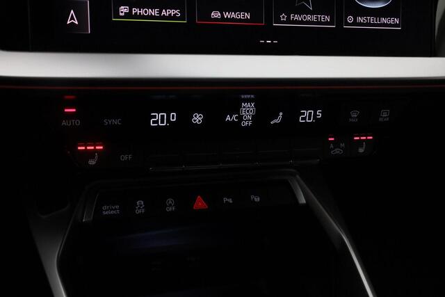 Audi A3 SPORTBACK 35 TFSI 150 pk S-tronic Advanced edition | Panoramadak | Trekhaak | Standkachel | Matrix LED | Achteruitrijcamera | Stoelverwarming