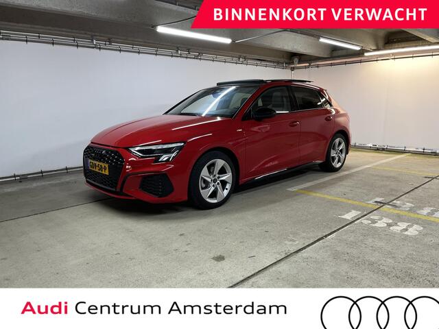 Audi A3 SPORTBACK 35 TFSI S edition 150 pk S-tronic | Verlengde garantie | Navigatie | Panoramadak | Parkeersensoren (Park assist) | Cruise control | Full-LED koplampen | S-line |