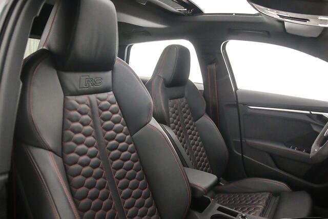 Audi A3 SPORTBACK 2.5 TFSI RS 3 quattro | Pano | 280km/h | B&O | RS Uitlaat | Matrix LED | Camera | Leder | 19 inch |