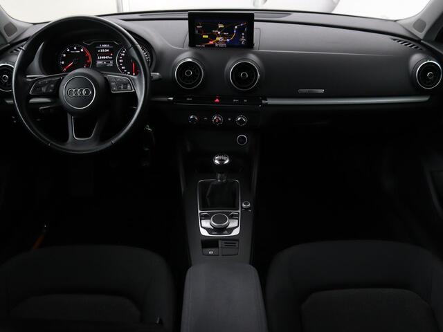 Audi A3 SPORTBACK 1.0 TFSI | Navigatie | Parkeerhulp | Xenon | Cruise control | Airco | Bluetooth | Regen-/lichtsensor