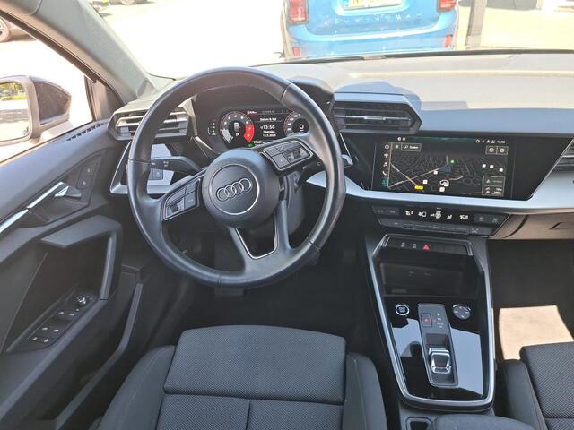 Audi A3 SPORTBACK 30 TFSI Business edition