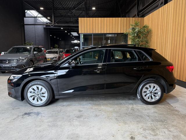 Audi A3 SPORTBACK 40 TFSI e Business edition S-Line. 204 PK. Panoramadak. 35000 km BTW